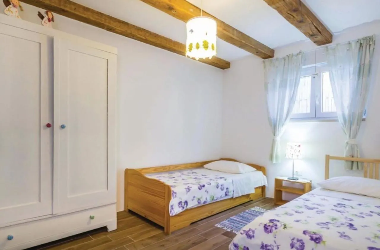 Schwarz Pool House Villa Crikvenica